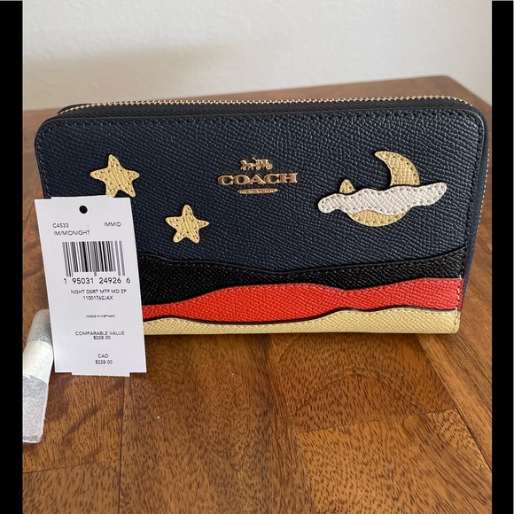 medium id zip wallet with night desert postcard